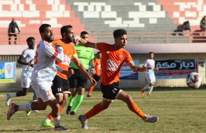 فوز المقاولون و3 تعادلات في الجولة الـ15 بدوري المحترفينالأحد 29/ديسمبر/2024 - 04:49 م
دوري المحترفين، أنتهت منذ قليل 4 لقاءات من مباريات اليوم الأحد، التي تقام ضمن الجولة الخامسة عشرة في بطولة دوري المحترفين