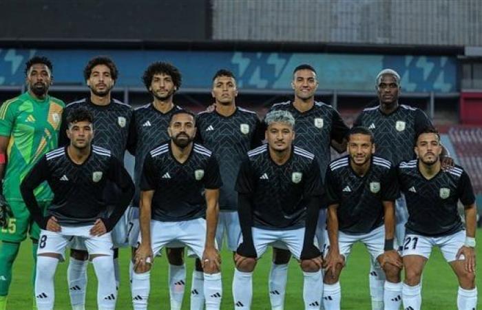 الدوري الممتاز، سموحة يتقدم علي فاركو بهدف دوكو دودو في الشوط الأولالإثنين 30/ديسمبر/2024 - 09:01 م
الدوري المصري، تقدم فريق سموحة علي فاركو بهدف نظيف في الشوط الأول من المباراة التي تجمع بينهما مساء اليوم الإثنين، ضمن منافسات الجولة السابعة من الدوري المصري الممتاز بستاد حرس الحدود بالمكس.