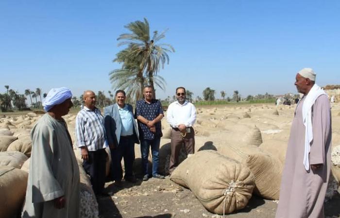 ندوات إرشادية ومكافحة القوارض والآفات، حصاد زراعة الفيوم خلال 2024السبت 04/يناير/2025 - 11:30 ص
تم علاج مساحة 44487 فداناً ضد الآفات المختلفة، وفي مجال الآلات الزراعية تم رش مساحة 46583 فداناً من القطن، والمرور المستمر على جميع الإدارات الزراعية لمتابعة عمليات الإصلاح