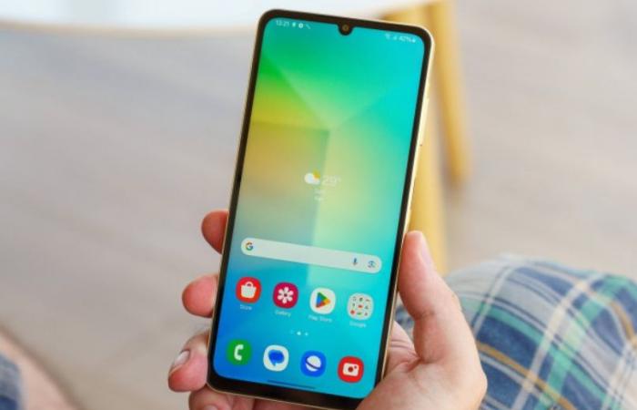 هاتف Galaxy A06 5G يظهر على منصة Geekbench