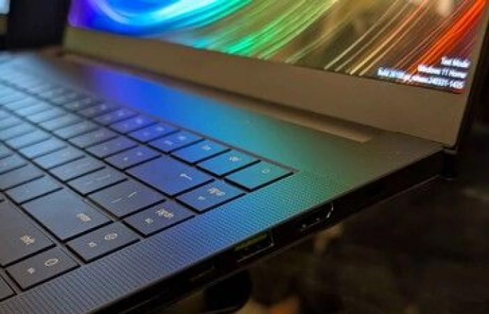 حاسب Razer Blade 16 يصبح أنحف حاسب ألعاب من Razer على الإطلاق #CES2025