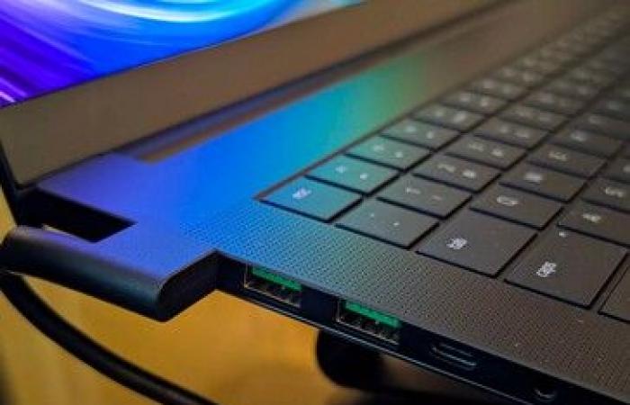 حاسب Razer Blade 16 يصبح أنحف حاسب ألعاب من Razer على الإطلاق #CES2025