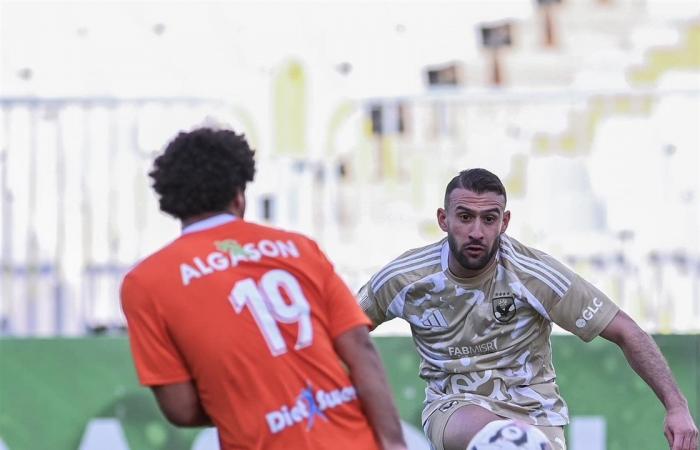 الدوري المصري، تعادل الأهلي وفاركو 1/1 في الشوط الأولالأربعاء 22/يناير/2025 - 04:59 م
مباراة قوية تجمع الأهلي وفاركو، على ملعب استاد برج العرب ضمن منافسات الجولة التاسعة من بطولة الدوري المصري الممتاز.