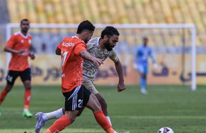 الدوري المصري، تعادل الأهلي وفاركو 1/1 في الشوط الأولالأربعاء 22/يناير/2025 - 04:59 م
مباراة قوية تجمع الأهلي وفاركو، على ملعب استاد برج العرب ضمن منافسات الجولة التاسعة من بطولة الدوري المصري الممتاز.