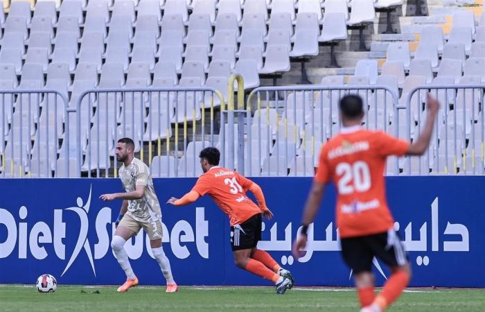 الدوري المصري، تعادل الأهلي وفاركو 1/1 في الشوط الأولالأربعاء 22/يناير/2025 - 04:59 م
مباراة قوية تجمع الأهلي وفاركو، على ملعب استاد برج العرب ضمن منافسات الجولة التاسعة من بطولة الدوري المصري الممتاز.