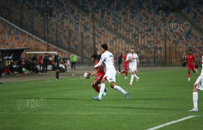 جروس يرفض منح لاعبي الزمالك راحة بعد الخسارة أمام مودرن سبورتالخميس 23/يناير/2025 - 10:23 م
يستأنف الفريق الأول لكرة القدم بنادي الزمالك تدريباته غداً الجمعة على ملعب النادي، دون الحصول على راحة عقب خوض مباراة مودرن