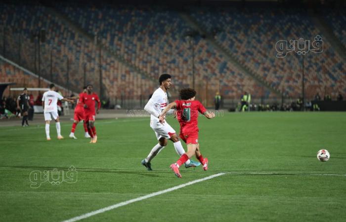 مودرن سبورت يحقق فوزه الأول في الدوري الممتاز على حساب الزمالك 0/1 (صور)الخميس 23/يناير/2025 - 09:05 م
الزمالك ومودرن سبورت في المبارة التي تقام على ستاد القاهرة الدولي، ضمن لقاءات الجولة التاسعة من الدوري المصري الممتاز.