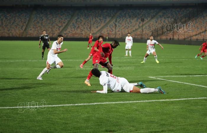 جروس يرفض منح لاعبي الزمالك راحة بعد الخسارة أمام مودرن سبورتالخميس 23/يناير/2025 - 10:23 م
يستأنف الفريق الأول لكرة القدم بنادي الزمالك تدريباته غداً الجمعة على ملعب النادي، دون الحصول على راحة عقب خوض مباراة مودرن