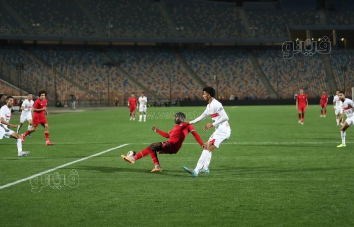 طبيب الزمالك يكشف طبيعة إصابة حمزة المثلوثي في مباراة مودرن سبورتالخميس 23/يناير/2025 - 09:44 م
كشف الدكتور محمد أسامة رئيس الجهاز الطبي للفريق الأول لكرة القدم بنادي الزمالك عن حجم الإصابة التي تعرض لها حمزة المثلوثي