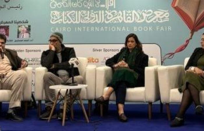 علا الشافعى من معرض الكتاب: عاطف الطيب ووحيد حامد لديهما رؤية استشرافية فى أعمالهما