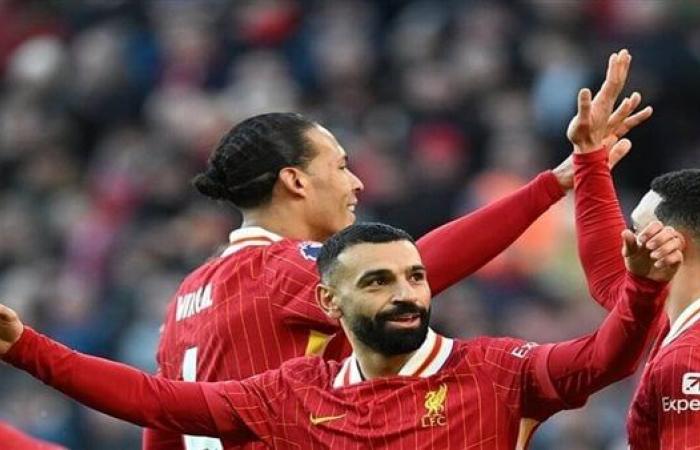 قائمة الأساطير تناديه، محمد صلاح على موعد مع إنجاز تاريخي جديد في مباراة بورنموثالسبت 01/فبراير/2025 - 08:41 ص
ليفربول ضد بورنموث، يستعد الفرعون المصري محمد صلاح لتحقيق إنجاز تاريخي جديد في الدوري الإنجليزي الممتاز بحلول ليفربول ضيفا على بورنموث اليوم السبت في ملعب فيتاليتي ، ضمن منافسات الجولة الـ24. عدد أهداف محمد صلاح بالدوري الإنجليزي ويدخل محمد صلاح مباراة ليفربول خارج أرضه أمام بورنموث وفي رصيده 19