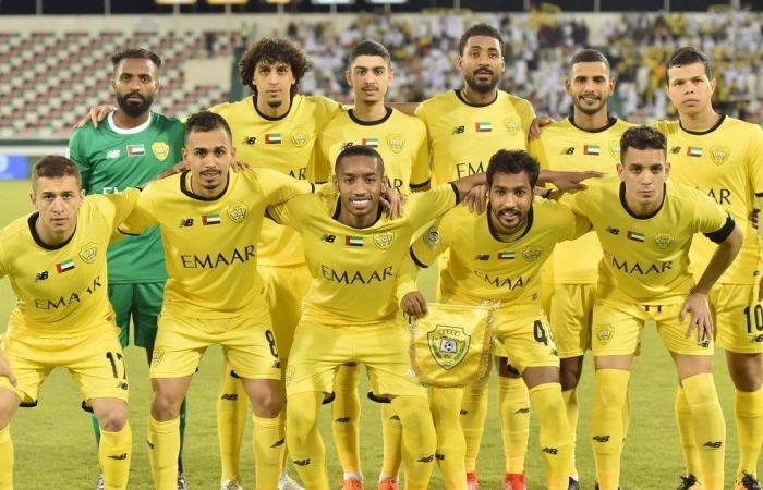 دوري أبطال آسيا، رونالدو يقود النصر السعودي لتخطي الوصل برباعية نظيفةالإثنين 03/فبراير/2025 - 09:59 م
فاز النصر السعودي على ضيفه الوصل الإماراتي، بأربعة أهداف دون مقابل، في اللقاء الذي جمع الفريقين على ملعب الأول بارك