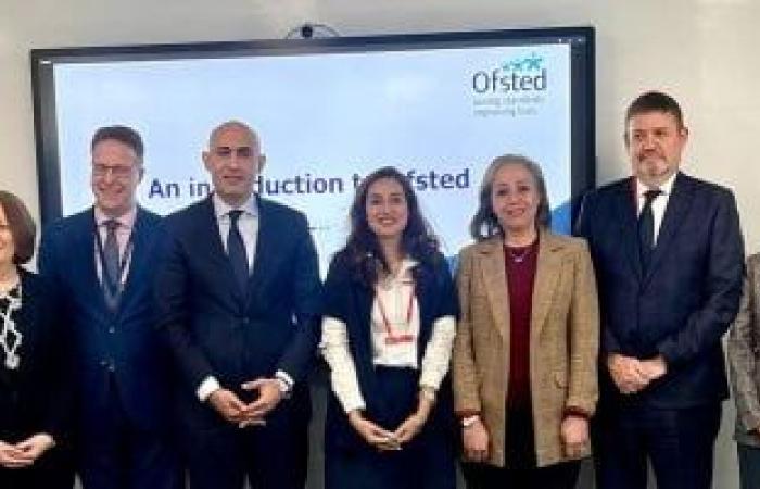 وزير التعليم يستعرض مع مدير أكاديمية "Ofsted" معايير اعتماد المدارس ببريطانيا