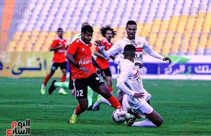 الزمالك يتقدم على فاركو بالهدف الأول من نيران صديقة.. صور