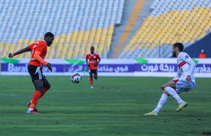 الزمالك يبحث عن الهدف الثاني أمام فاركو بعد 60 دقيقةالثلاثاء 11/فبراير/2025 - 05:27 م
يواصل نادي الزمالك البحث عن ثاني الأهداف أمام فاركو بعد مرور 60 دقيقة مباراة الفريقين بالجولة 13 للدوري المصري الممتاز على ملعب برج العرب بالإسكندرية.