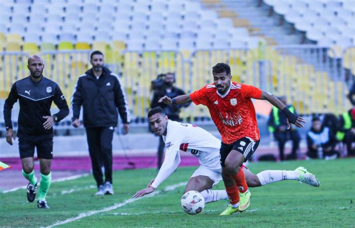 الزمالك يبحث عن الهدف الثاني أمام فاركو بعد 60 دقيقةالثلاثاء 11/فبراير/2025 - 05:27 م
يواصل نادي الزمالك البحث عن ثاني الأهداف أمام فاركو بعد مرور 60 دقيقة مباراة الفريقين بالجولة 13 للدوري المصري الممتاز على ملعب برج العرب بالإسكندرية.