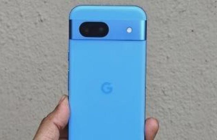 صور مسربة لهاتف Google Pixel 9a تشير لتصميم جديد للكاميرا الخلفية