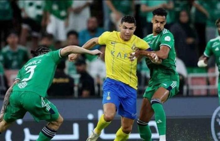 الدوري السعودي، أهلي جدة يبحث عن فوز غائب أمام النصر منذ 7 سنواتالخميس 13/فبراير/2025 - 02:09 م
الدوري السعودي، يستعد عشاق كرة القدم العربية والسعودية لمواجهة نارية في قمة الجولة العشرين من الدوري السعودي بين النصر وأهلي جدة والتي ستقام مساء اليوم الخميس.