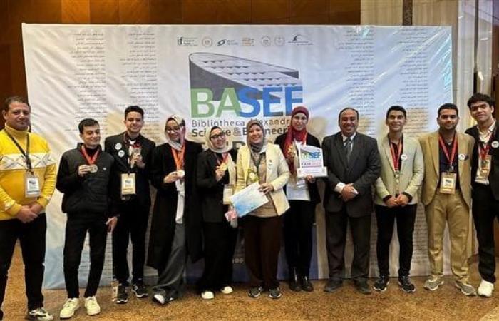 عباقرة دمياط يحصدون المراكز الأولى في معرض العلوم والهندسة الدولي ISEF 2025الجمعة 28/فبراير/2025 - 01:57 ص
سطع نجم طلاب محافظة دمياط في سماء معرض العلوم والهندسة الدولي ISEF 2025، محققين مراكز متقدمة في مختلف المجالات العلمية، في إنجاز علمي مبهر، مؤكدين بذلك تفوقهم وتميزهم على مستوى الجمهورية. وكيل الوزارة: هؤلاء الطلاب هم مستقبل مصر المشرق، وقادة الغد في مجالات العلوم والتكنولوجيا وأعرب ياســـر عمـــارة