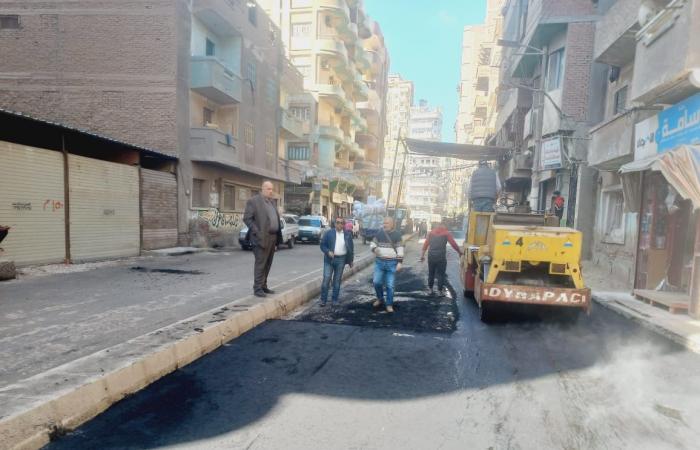 محافظ الدقهلية يتابع أعمال الخطة الاستثمارية بمركز ميت غمرالجمعة 28/فبراير/2025 - 06:16 م
يشهد مركز ميت غمر بمحافظة الدقهلية أعمال الرصف واستكمال وضع الطبقه السطحية