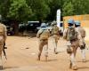 مقتل 11 عسكريا وإصابة 10 في هجوم على قافلة في مالي