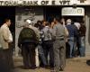 البنك المركزي يقرر رفع حدود السحب النقدي من البنوك والـ«ATM»