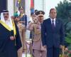 مراسم استقبال رسمية لعاهل البحرين الملك حمد بن عيسى فى قصر الاتحادية (فيديو)