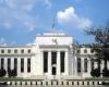 «الفيدرالي الأمريكي» يثبّت أسعار الفائدة بين 5.25% و5.5%